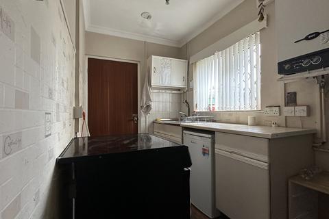 46 Glantwrch, Ystalyfera, Swansea, SA9 2JW