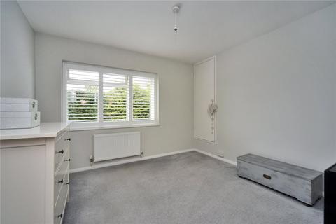 24 Castleton Close, Banstead, SM7 2JN
