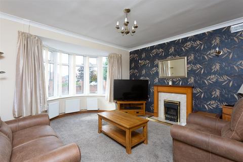 3 bedroom detached bungalow for sale, The Village, Wigginton, York
