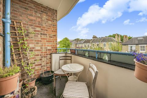 Flat 7, Erica House Cranfield Road, London, SE4 1TW