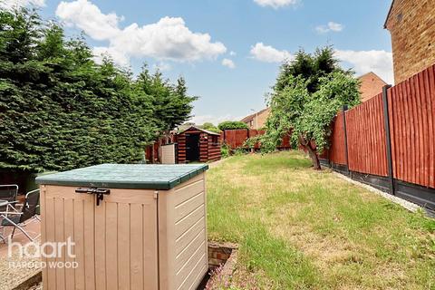 40 Dorking Road, Romford, RM3 9AE