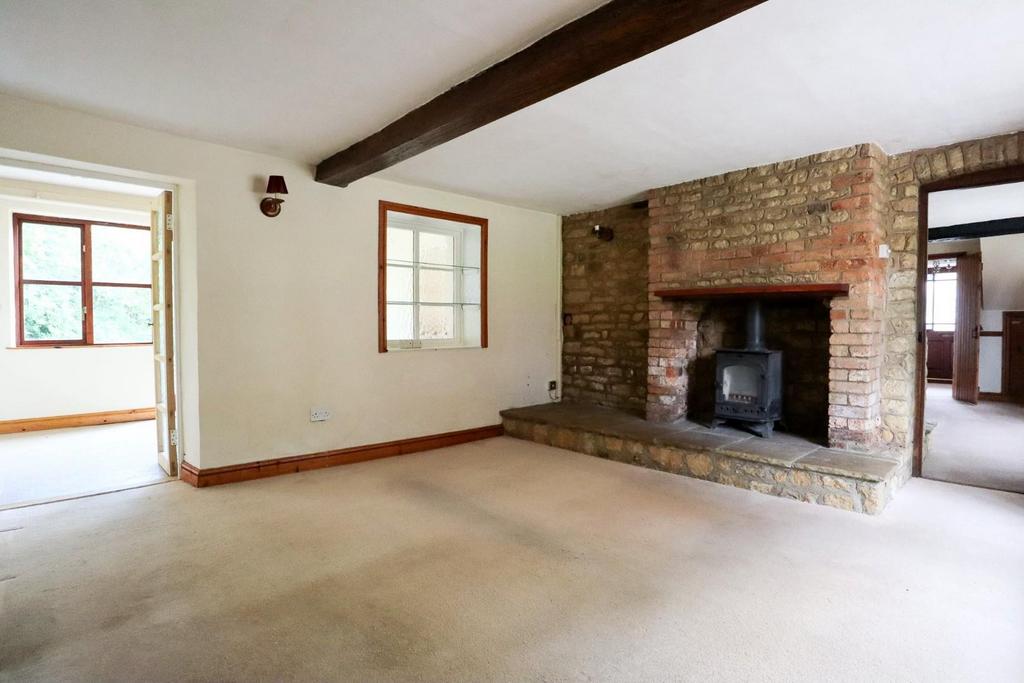 Sitting room.jpg