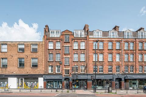 3 bedroom flat for sale, Essex Road, Islington, London, N1