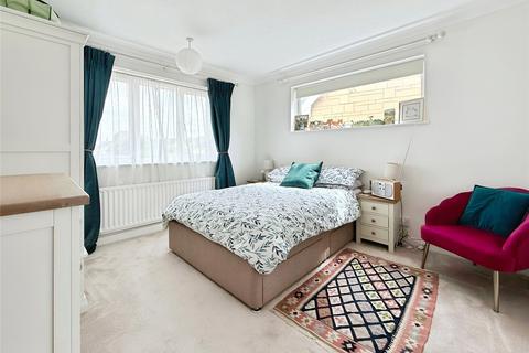 3 Broomground, Winsley, Bradford-on-avon, BA15 2JT