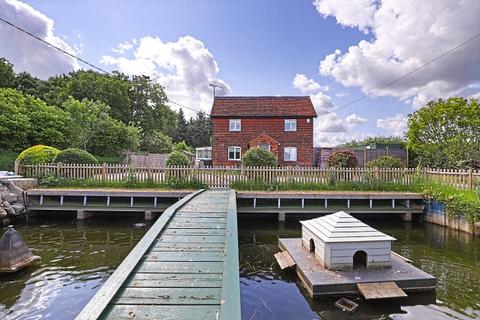5 bedroom detached house for sale, Carters Green, Matching Tye, CM17
