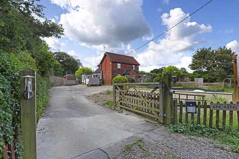 5 bedroom detached house for sale, Carters Green, Matching Tye, CM17