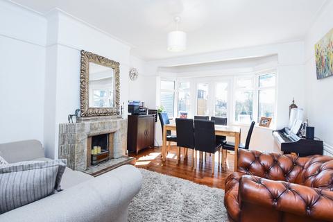 3 bedroom house to rent, Southern Road, East Finchley, London, N2