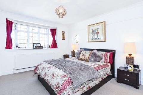 3 bedroom house to rent, Southern Road, East Finchley, London, N2