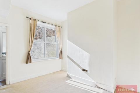 2 bedroom terraced house for sale, Mount Cottages, Seamer Road, Scarborough