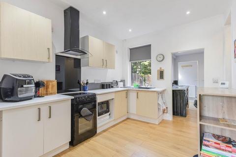 2 bedroom terraced house for sale, George Street, Wombwell, Barnsley