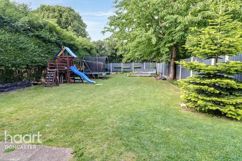 62 Skellow Road, Skellow, Doncaster, DN6 8HW
