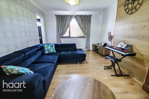 62 Skellow Road, Skellow, Doncaster, DN6 8HW