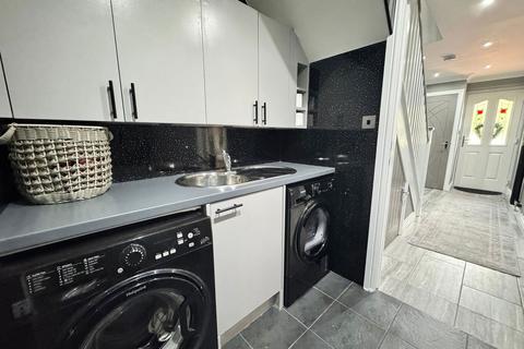 7 Cottington Close, Freshbrook, Swindon, SN5 8PX