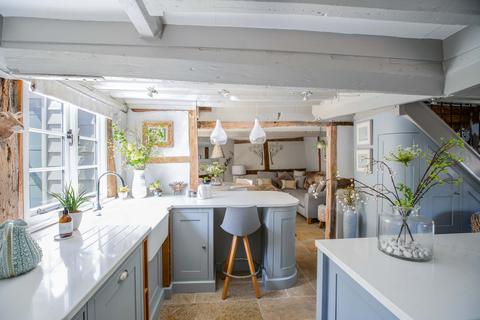 3 bedroom cottage for sale, Winchcombe Road, Sedgeberrow, WR11