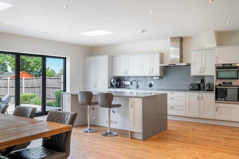 34 Tattenham Grove, Epsom, KT18 5QP