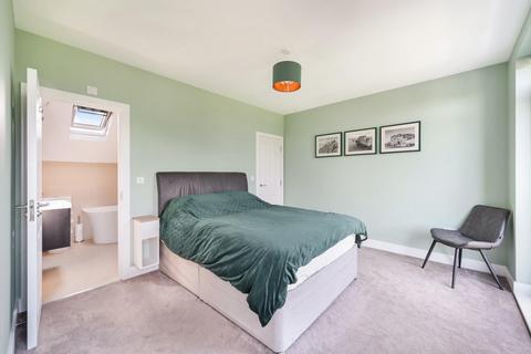34 Tattenham Grove, Epsom, KT18 5QP