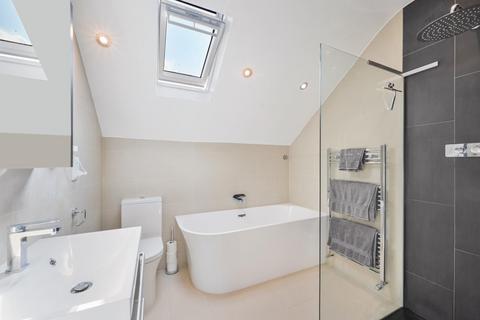 34 Tattenham Grove, Epsom, KT18 5QP