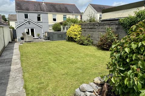 85 Carmarthen Road, Cross Hands, Llanelli, SA14 6SU