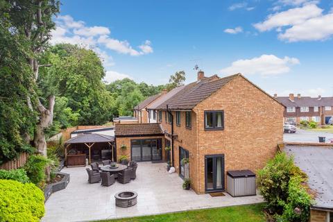 80 Hazell Way, Stoke Poges, Slough, SL2 4DG