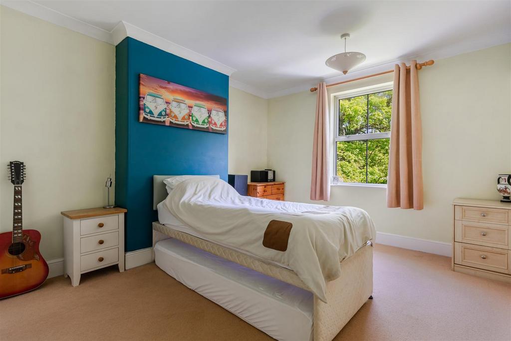 A26 - 14 Whitehill Road Newton Abbot - 250508.jpg