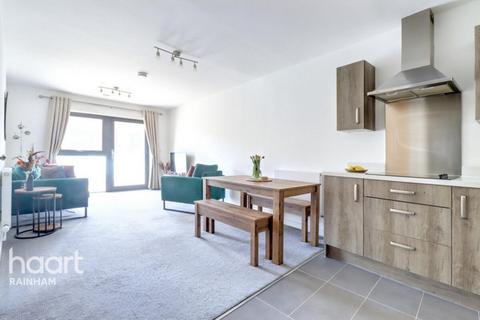 2 bedroom apartment for sale, Blueberry Court, Rainham, RM13 8JY