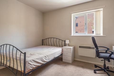 3 bedroom apartment to rent, Charlotte Mews, Newcastle Upon Tyne NE1