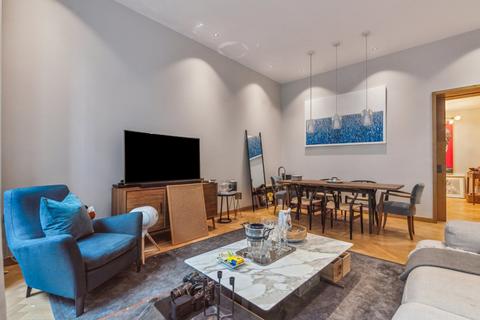 2 bedroom flat for sale, Kensington Road, Kensington, London