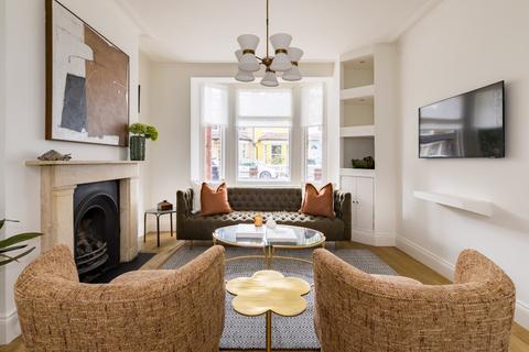 undefined, Dale Street, London