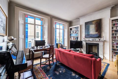 3 bedroom flat for sale, Almeida Street, Islington, London