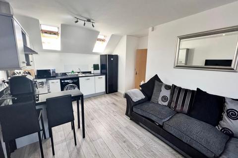 2 bedroom house for sale, Dickens Close, Salford, M7