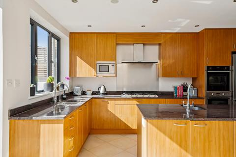 4 bedroom terraced house for sale, Calbourne Road, Nightingale Triangle, London, SW12