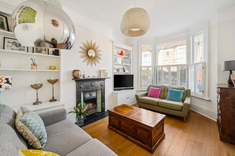 4 bedroom terraced house for sale, Calbourne Road, Nightingale Triangle, London, SW12