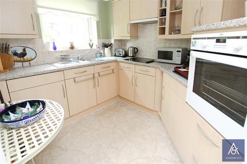 1 bedroom apartment for sale, Buckingham Road, Northamptonshire NN13