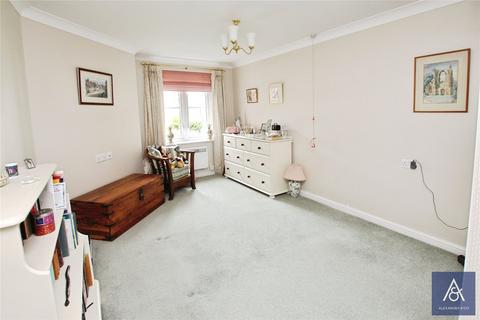 1 bedroom apartment for sale, Buckingham Road, Northamptonshire NN13