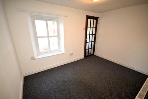 2 bedroom terraced house to rent, Edentown, CA3 9LP