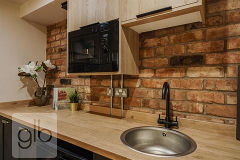 1 bedroom in a house share to rent, Gulson Road, Coventry