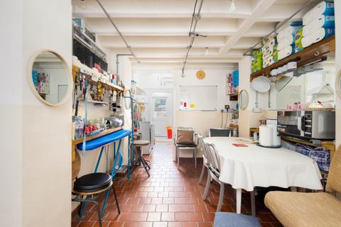 23 Plashet Road, London, E13 0PZ