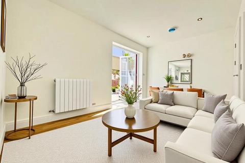 undefined, 3, Torr Farm, Bridge of Weir, Renfrewshire