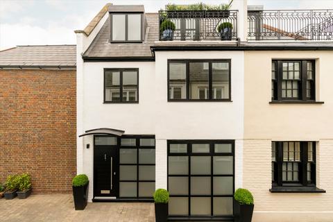 3 bedroom terraced house for sale, Taverners Close, Addison Avenue, London, W11.