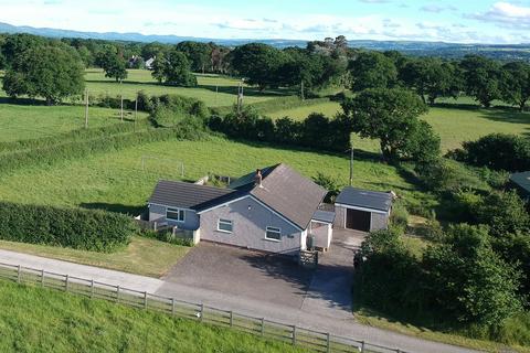3 bedroom property for sale, Waen, St. Asaph