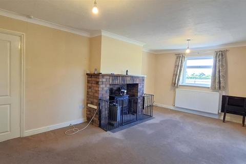 3 bedroom property for sale, Waen, St. Asaph