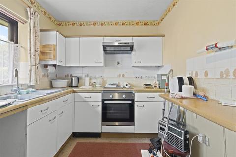 2 bedroom semi-detached bungalow for sale, The Cedars, Hailsham