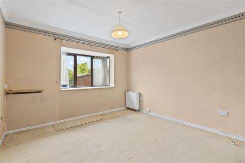 2 bedroom semi-detached bungalow for sale, The Cedars, Hailsham