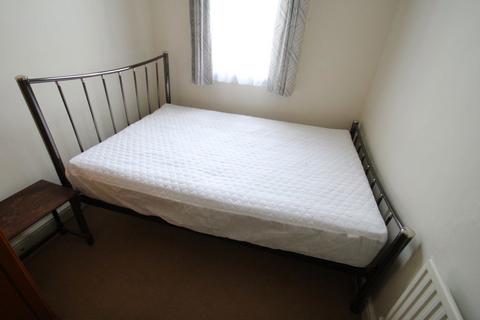 2 bedroom flat to rent, London Road, Leicester
