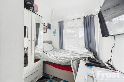 12 Percival Road, Feltham, TW13 4LF