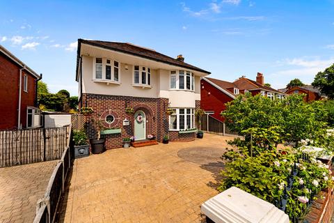 4 bedroom detached house for sale, St. Helens Road, Leigh WN7