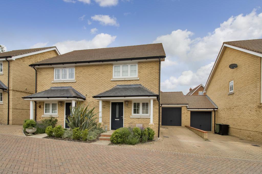 2 Bedroom Semi Detached for Rent