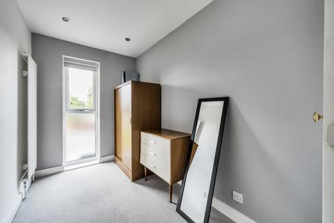 2 Penn Gardens, Chislehurst, BR7 5RY
