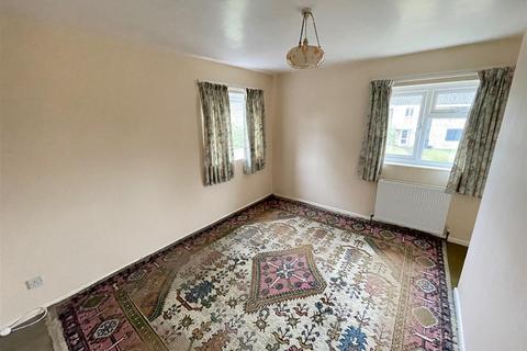 2 Avon Meadow, Downton, Salisbury, SP5 3LA