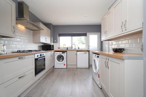 13 Freelands Crescent, Old Kilpatrick, Glasgow, G60 5DZ